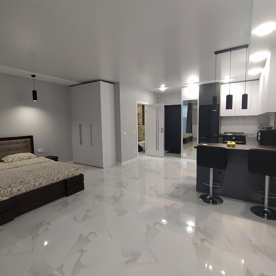 Vip Apartment Near Center Lvov Exteriér fotografie