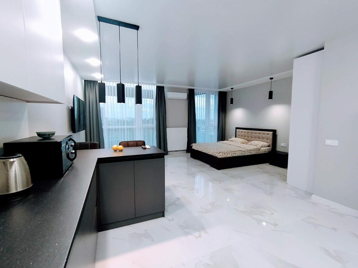 Vip Apartment Near Center Lvov Exteriér fotografie