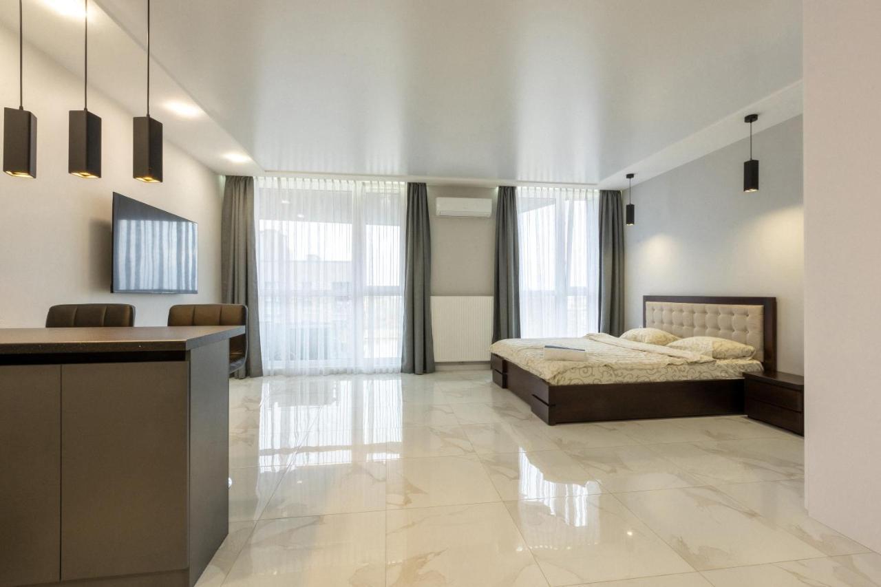Vip Apartment Near Center Lvov Exteriér fotografie